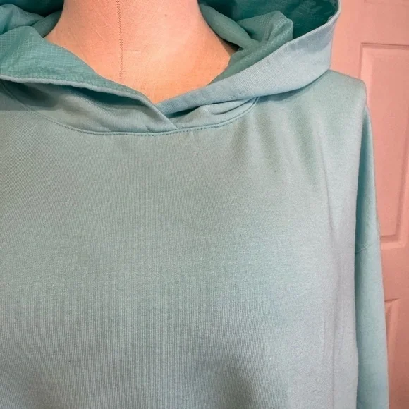 OUTDOOR VOICES women’s size S boxy drawstring hem turquoise hoodie beach top
